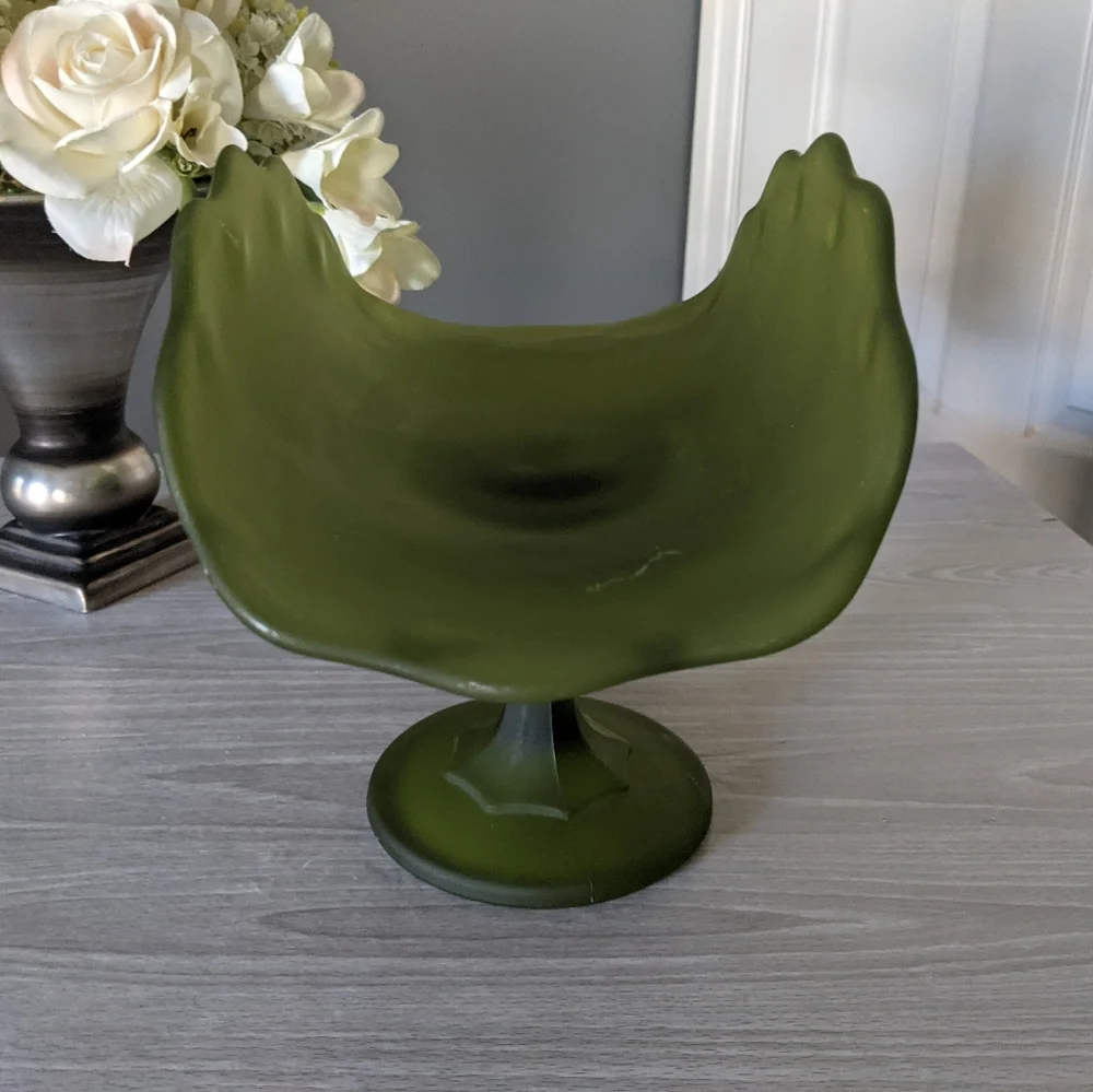 Vintage Indiana Green Frosted Glass Banana Stand